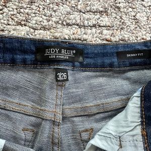 Judy Blue Skinny Mid Rise Button Fly Thermal Patch Jean